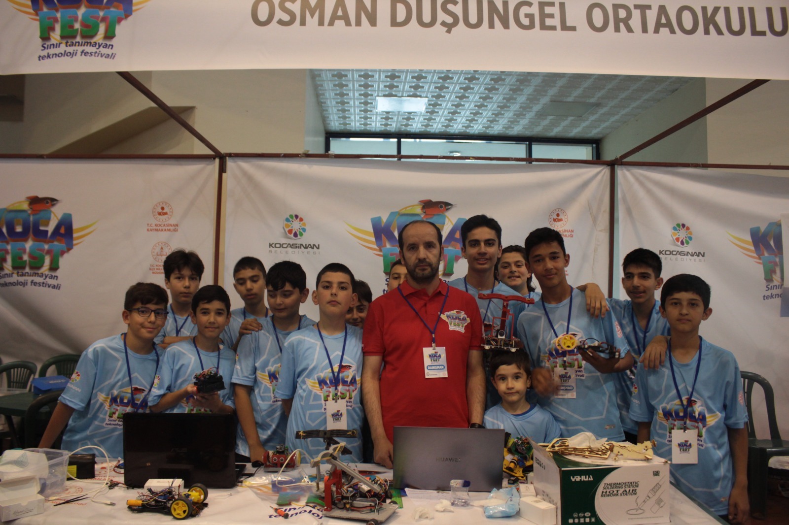 KOCAFEST’te öğrenciler tarafından tasarlanan robotlar yarışıyor